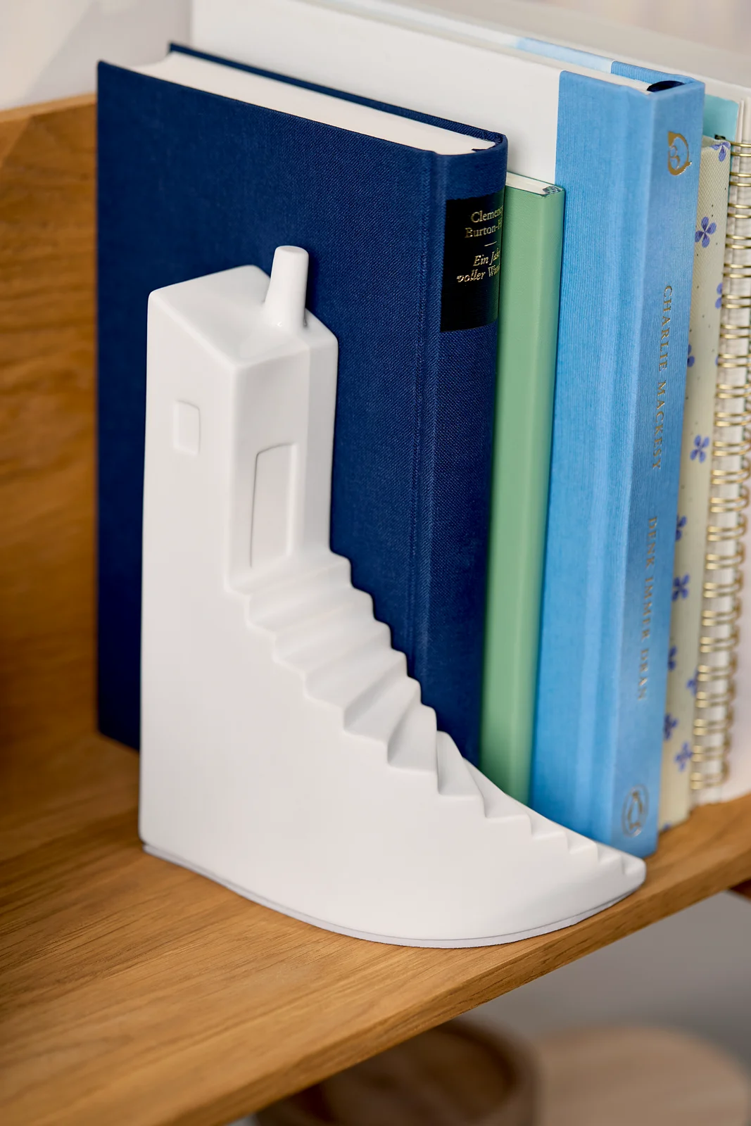 Buchstütze Büchertreppchen Buchstütze Büchertreppchen