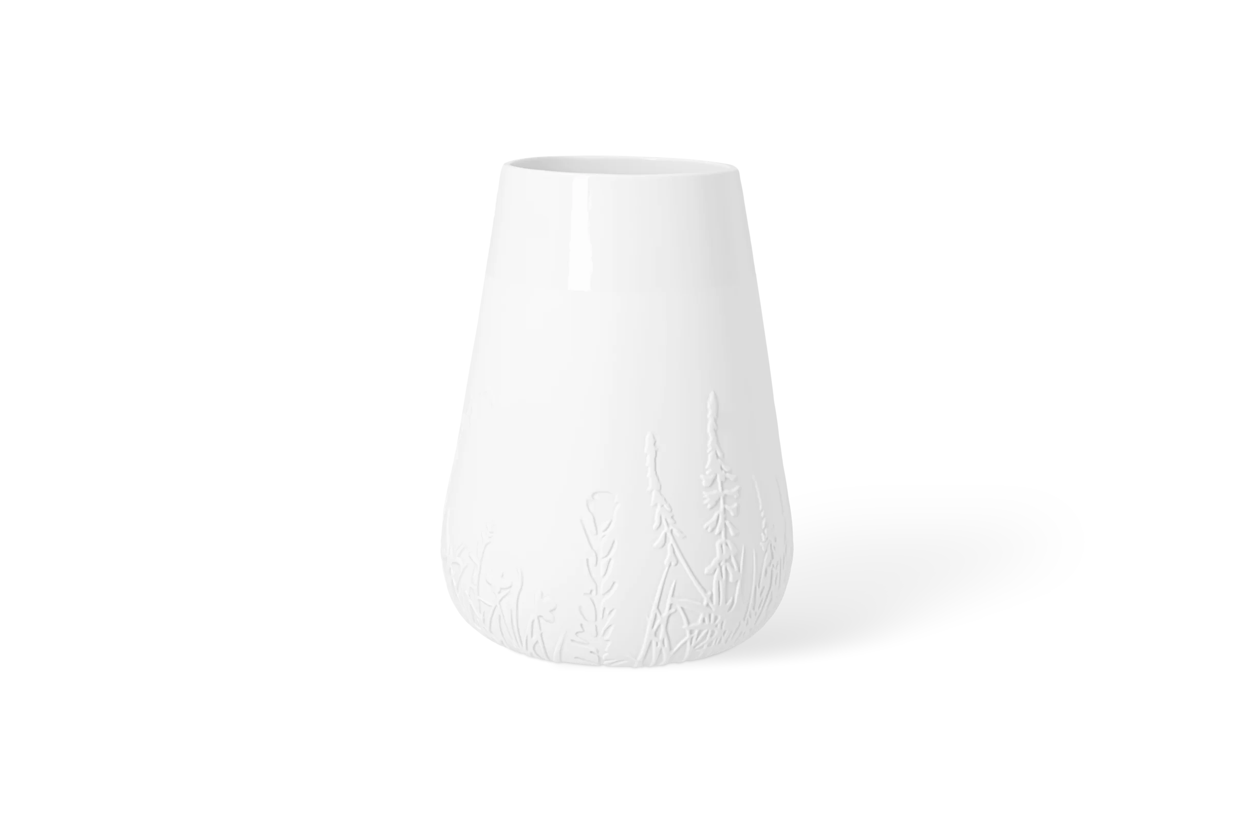 Weiße Porzellanvase Blütezeit mit erhabenem Wiesenblumenrelief am unteren Rand, in der Rückansicht.