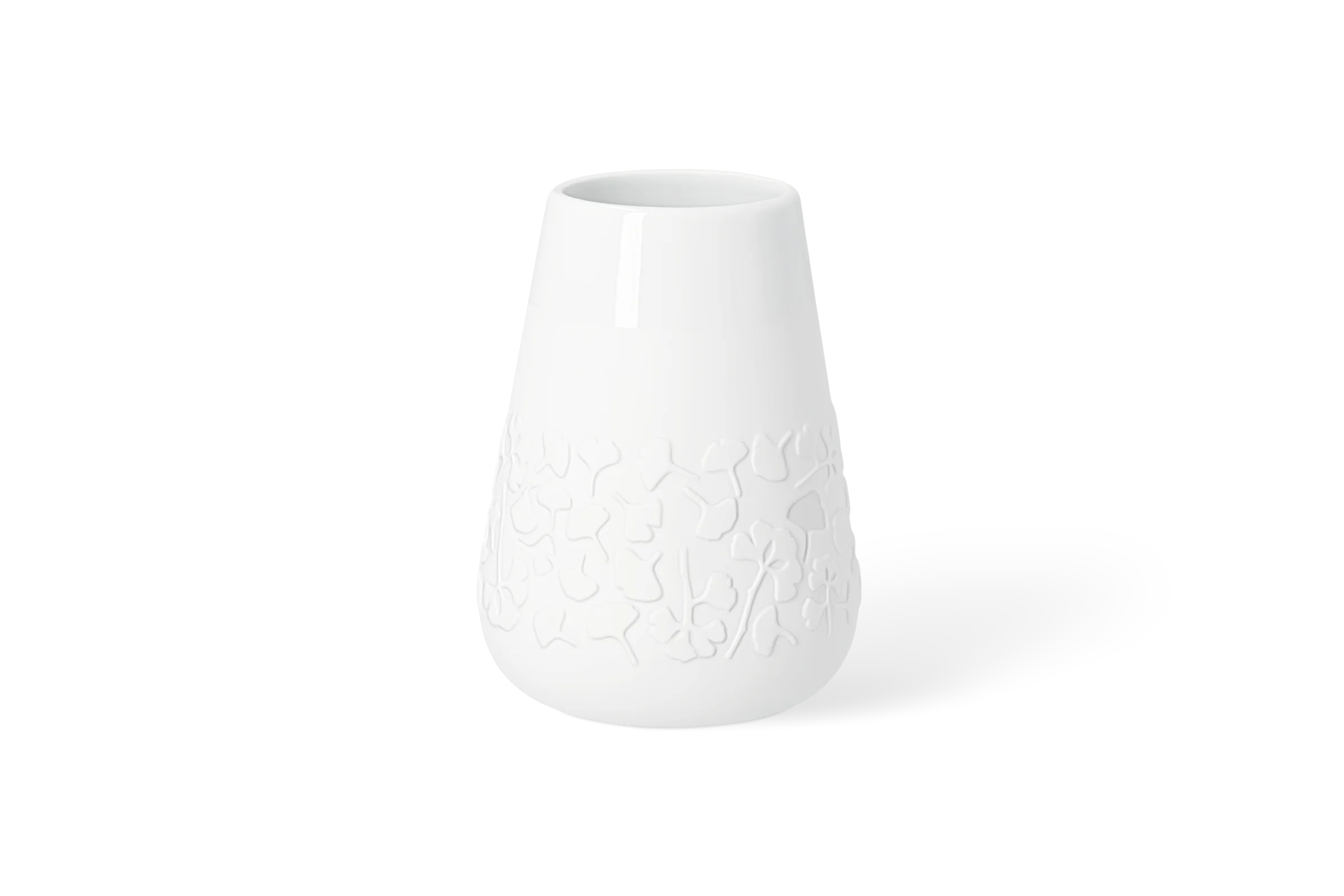 Weiße Porzellanvase Blütezeit mit erhabenem Blütenrelief am unteren Rand in der Vorderansicht.