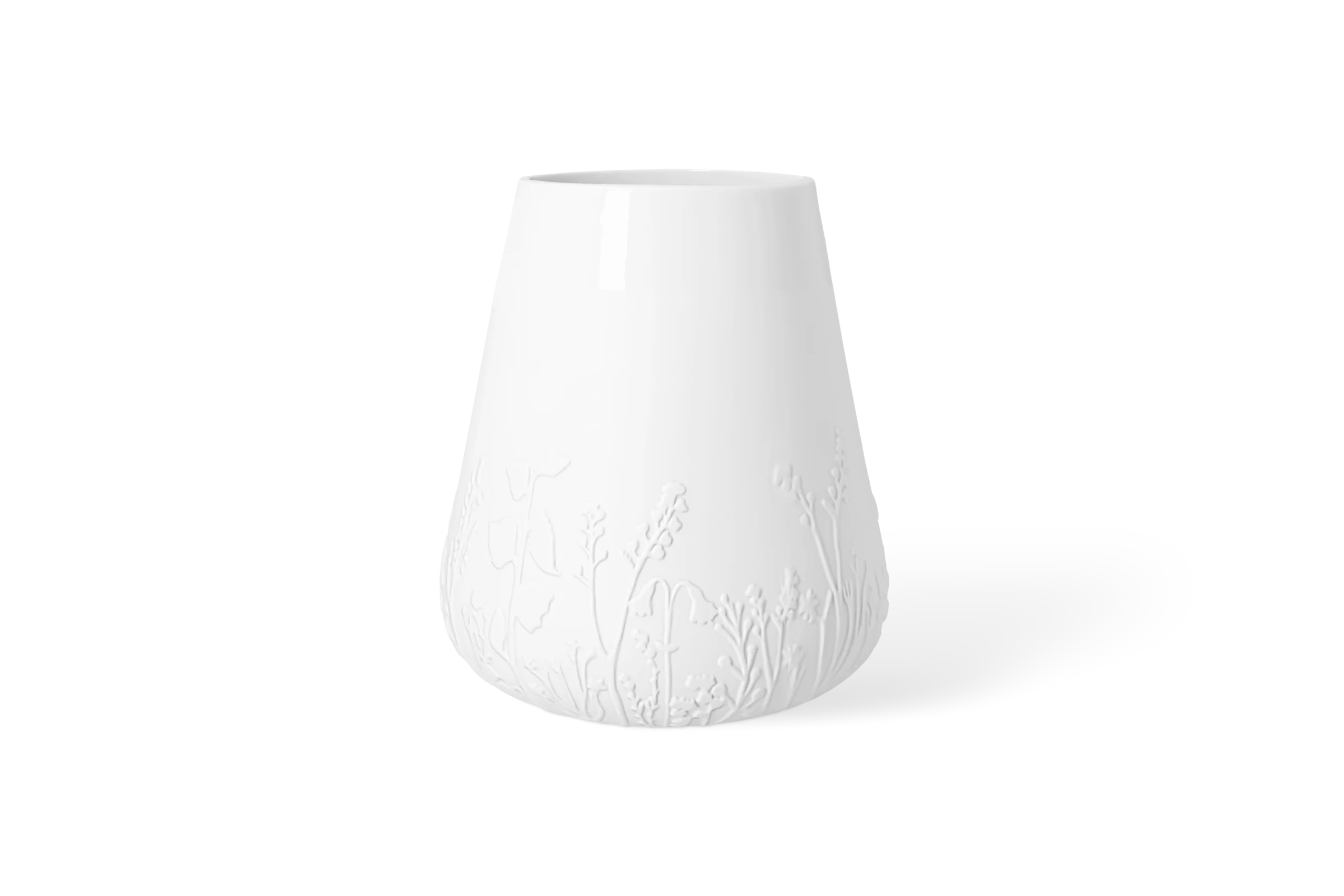 Weiße Porzellanvase Blütezeit mit erhabenem Blumenrelief am unteren Rand in der Rechtsansicht.