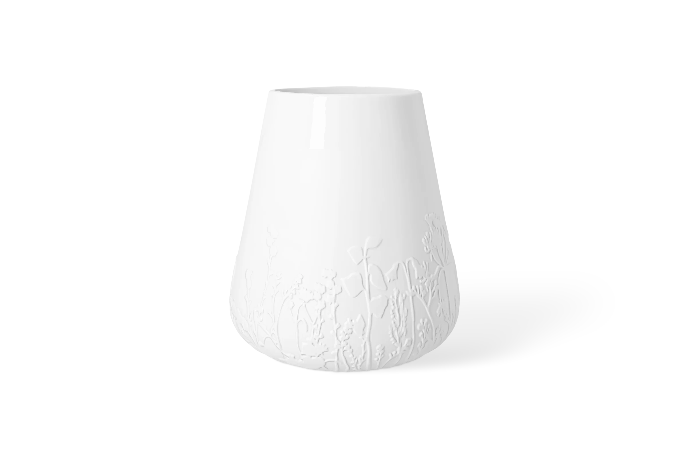 Weiße Porzellanvase Blütezeit mit erhabenem Blumenwiesenrelief am unteren Rand, in der Linksansicht.